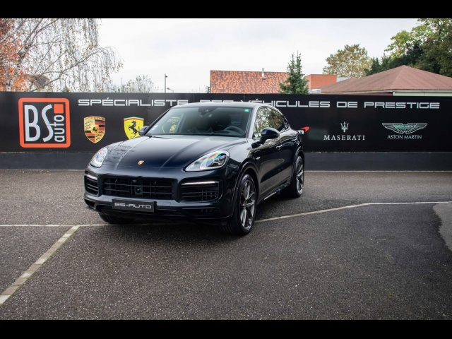 PORSCHE Cayenne E-Hybrid Coupé 462ch Pack sport allégé !